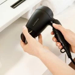 Carmen Tiny Travel TD1215 - Compacte Reisf?hn - 1200 Watt - Dual Voltage - Zwart -Babyliss Shop 550x366 56