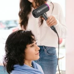 F?hn Met Diffuser Met Ionentechnologie Haardroger - Voor Elk Haartype - Haarf?hn Voor Krullen - Warm En Koud - 2000W - Simver - Black Friday 2022 -Babyliss Shop 550x550 342