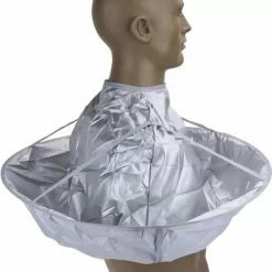 Merkloos Premium Haaropvangende Kappersmantel Zilverkleurig | Kappersschort | Kapmantel Volwassenen | Kapmantel Kind | Vrouw & Man | Kappersset | Kapperscape | Kapper -Babyliss Shop 550x609 5