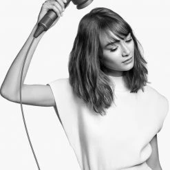 Dyson Supersonic - Föhn - Fuchsia/grijs -Babyliss Shop 550x733 3